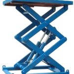 Hydraulic Scissor Lift, Operating Height: 12 Feet, Capacity